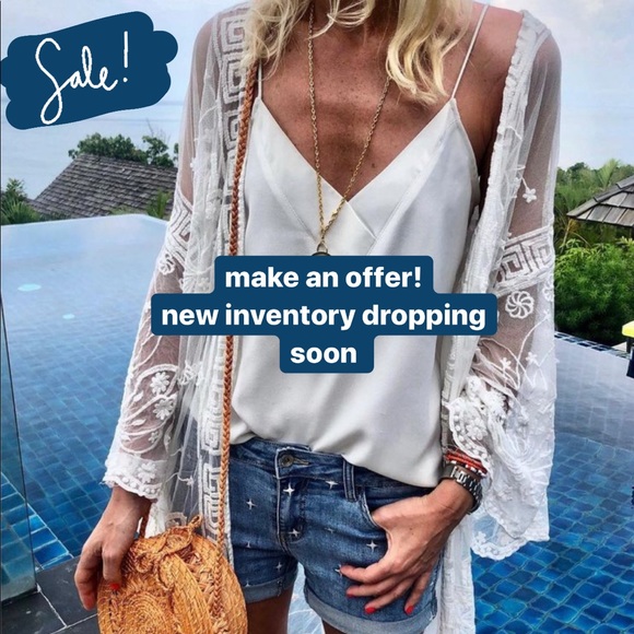 Boutique Tops - DUSTER KIMONO White Lace Rose Appliqué Design